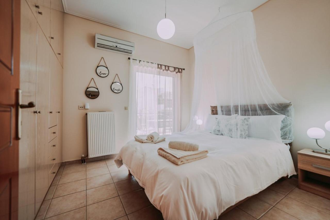 Bessis Apartments Каламата Екстер'єр фото