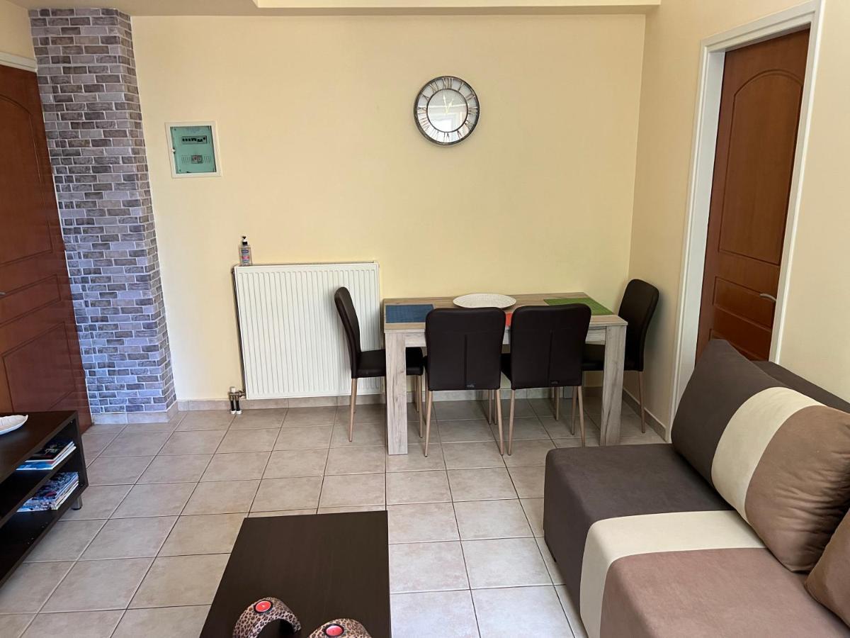 Bessis Apartments Каламата Екстер'єр фото